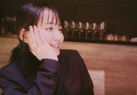 2025年32歳の吉岡里穂さんの画像。
